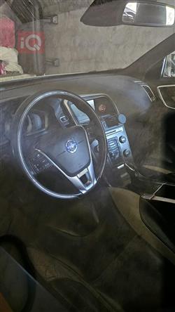 فولفو XC60